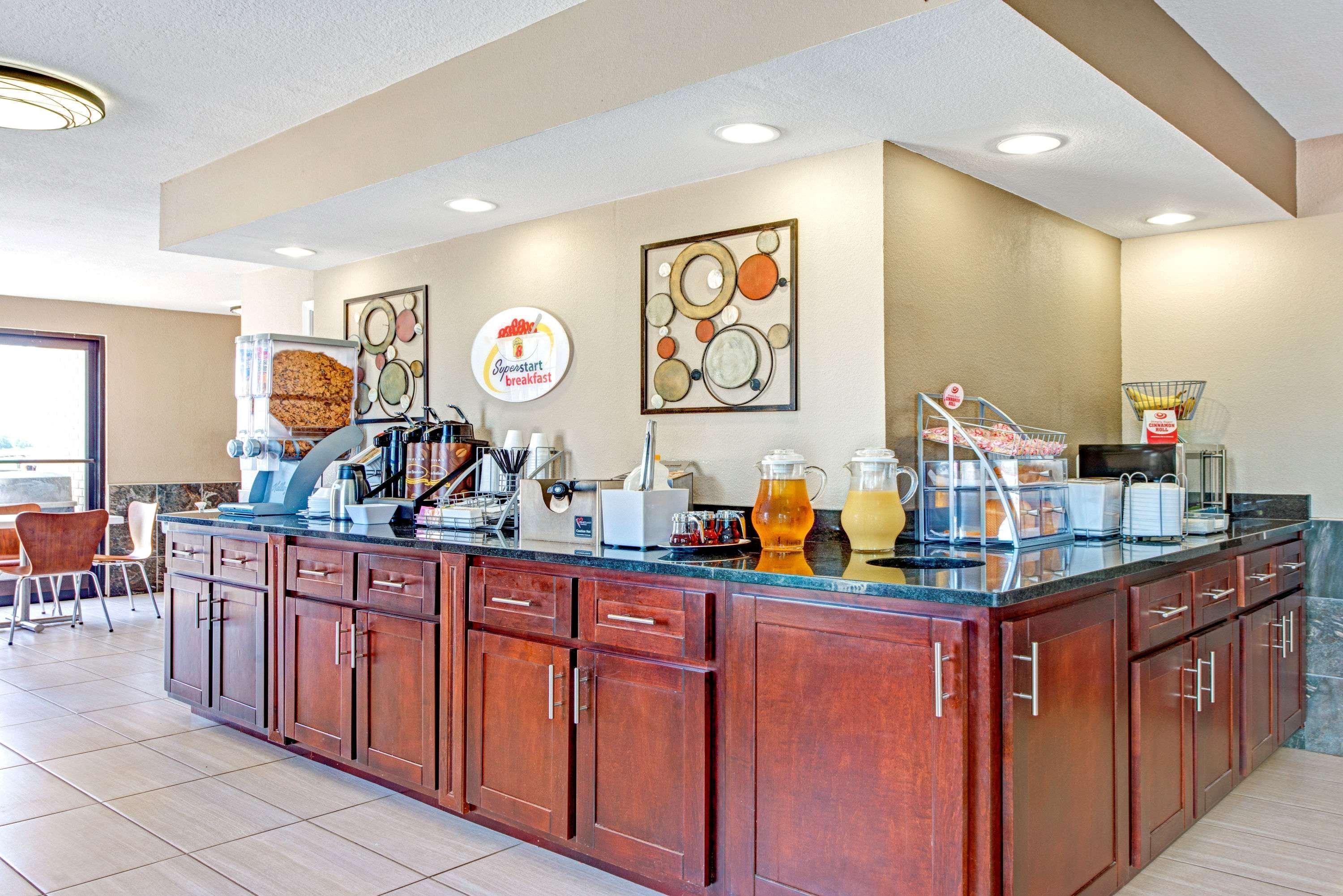 Super 8 By Wyndham Lakeland Ngoại thất bức ảnh